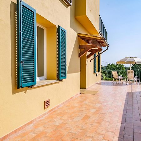 Villa Di Campagna 10 Posti Con Piscina Privata Кастелина Маритима Екстериор снимка