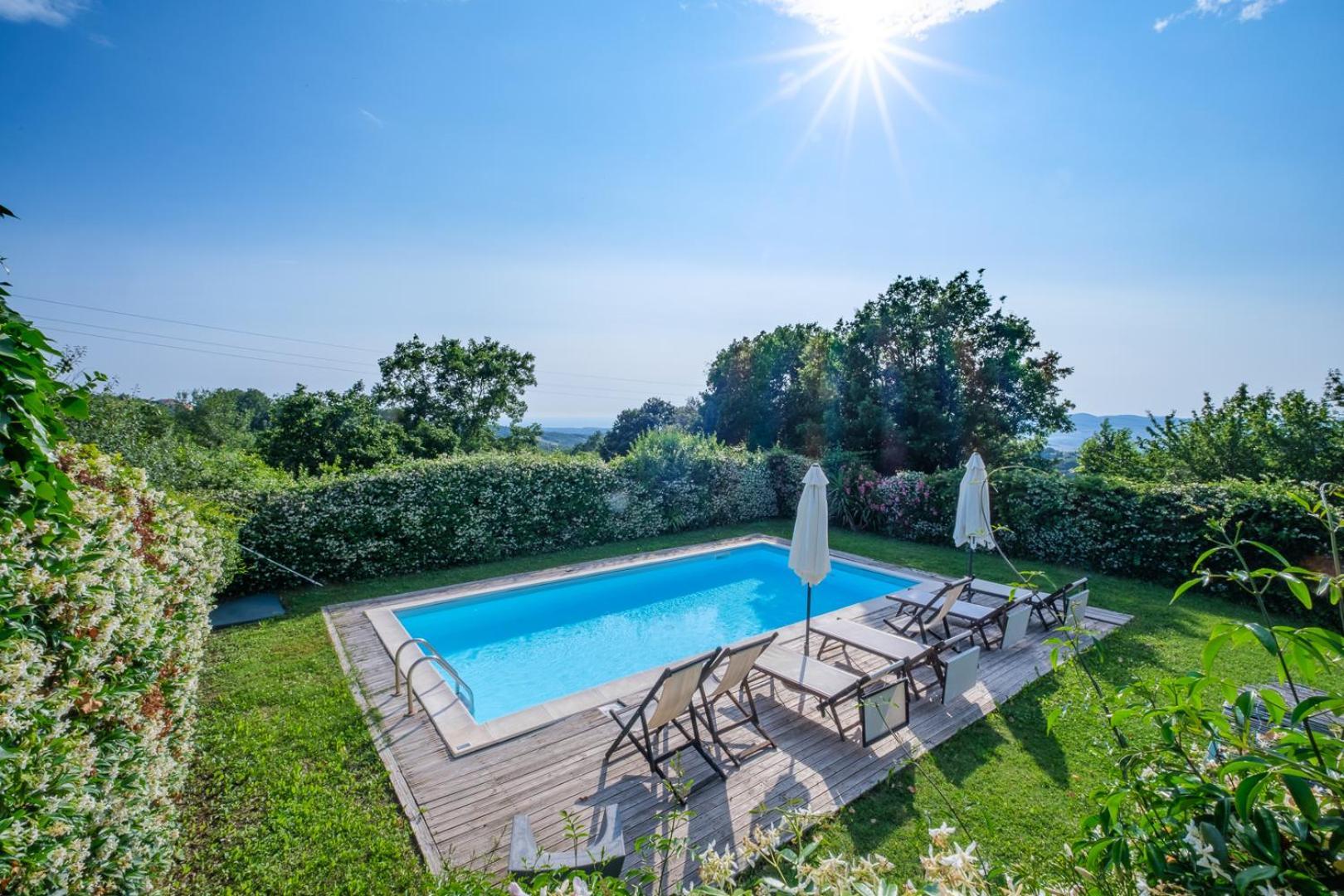 Villa Di Campagna 10 Posti Con Piscina Privata Кастелина Маритима Екстериор снимка